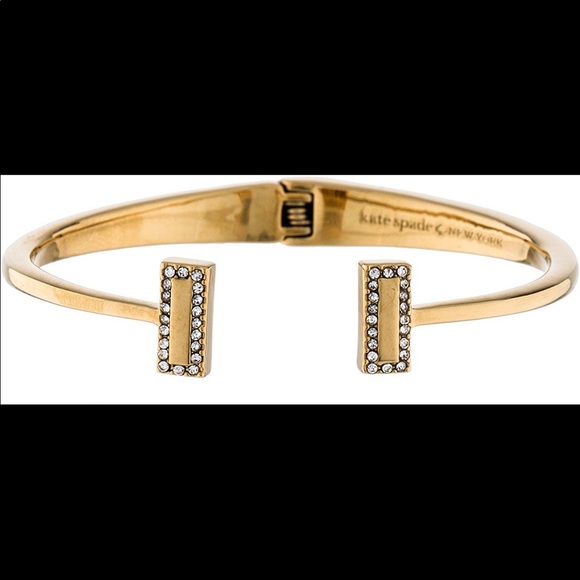 Cuff bracelet - Picture 2 of 4